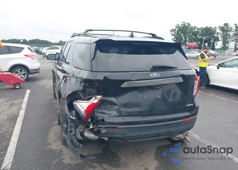 2021 Ford Explorer Xlt z USA, uszkodzony, nr VIN 1FMSK8DH2MGC38202